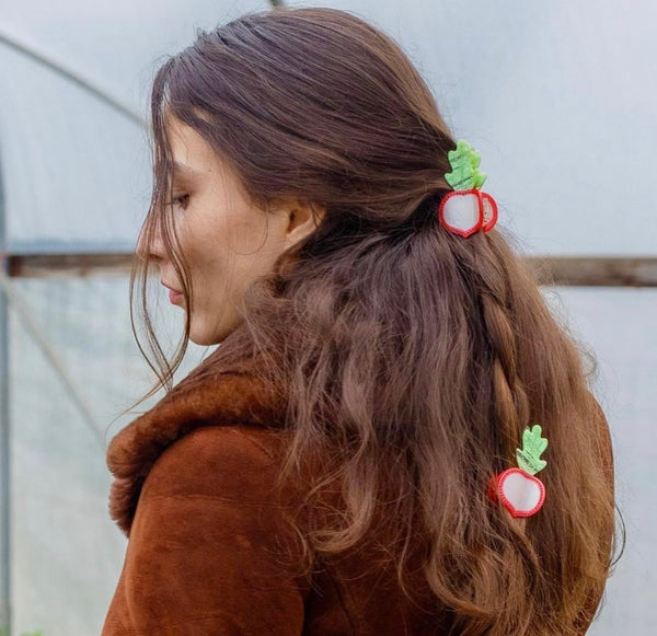 FANCY RADISH HAIR CLAW